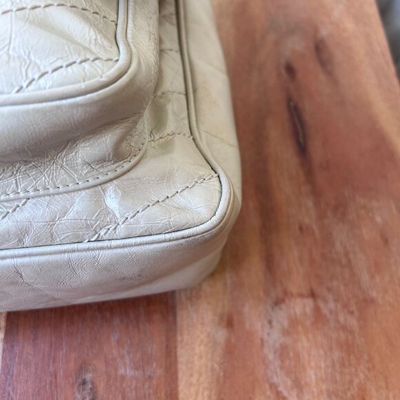 Saint Laurent Leather Niki Chain Satchel Light Natural White - Picture 4 of 16